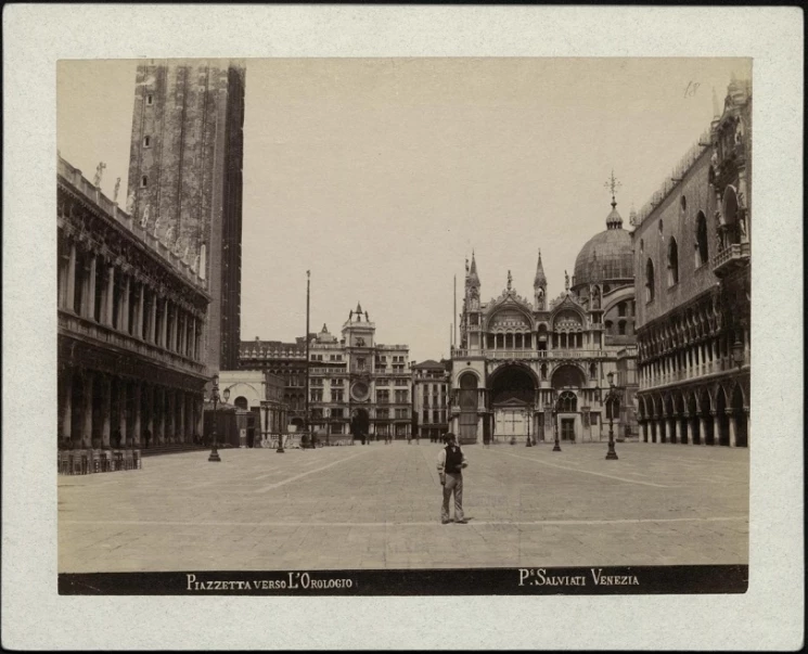 Piazzetta verso L’Orologio