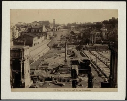 592 Roma - Panorama dall’ alto del Campidoglio