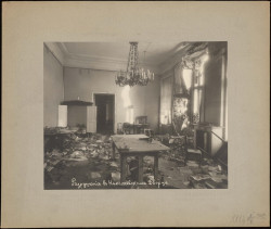 Москва. Кремль после обстрела в 1917 году. Разрушения в Николаевском Дворце